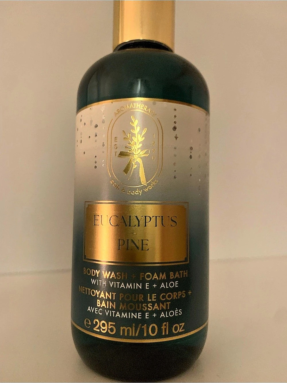 The Body Shop Eucalyptus + Pine Body Wash + Foam Bath Body Wash Foam Bath 295 ml
